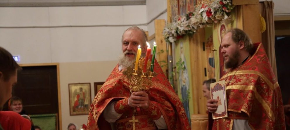 Встреча Пасхи в храме святого Иоанна Богослова на Сиреневом бульваре (фоторепортаж)